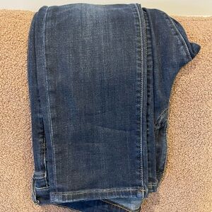 Lucky Brand Dark Blue Denim Jeans